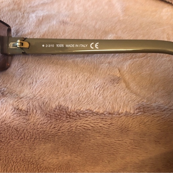 Tod’s Designer Frames - Picture 4 of 4